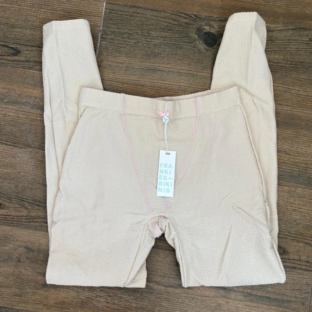 Frankie's Bikinis Cream Leggings - Picture 4 of 8